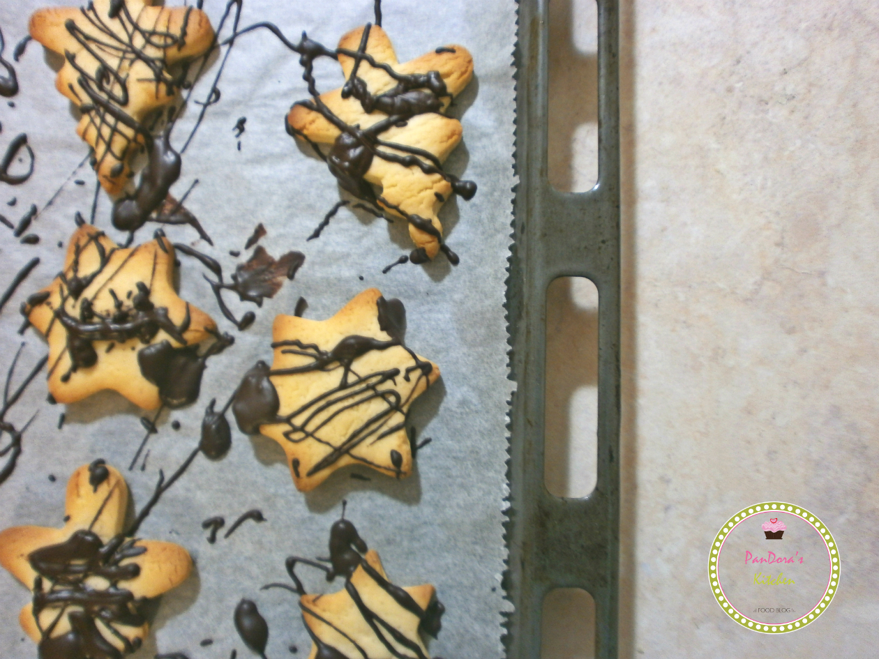 panodras-kitchen-blog-greece-χριστουγεννιάτικα-μπισκότα-μαστίχα-σοκολάτα