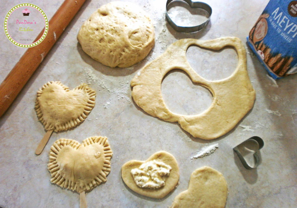 pandoras-kitchen-blog-greece-τυρόπιτες-μασούτης-αλεύρι-BHMAgourmet-food blog awards