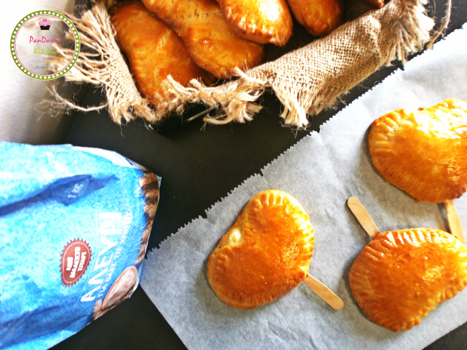 pandoras-kitchen-blog-greece-παραδοσιακές τυρόπιτες κουρού σε ξυλάκια-μασούτης-mr.grand-vimagoumet-food blog awards 2016