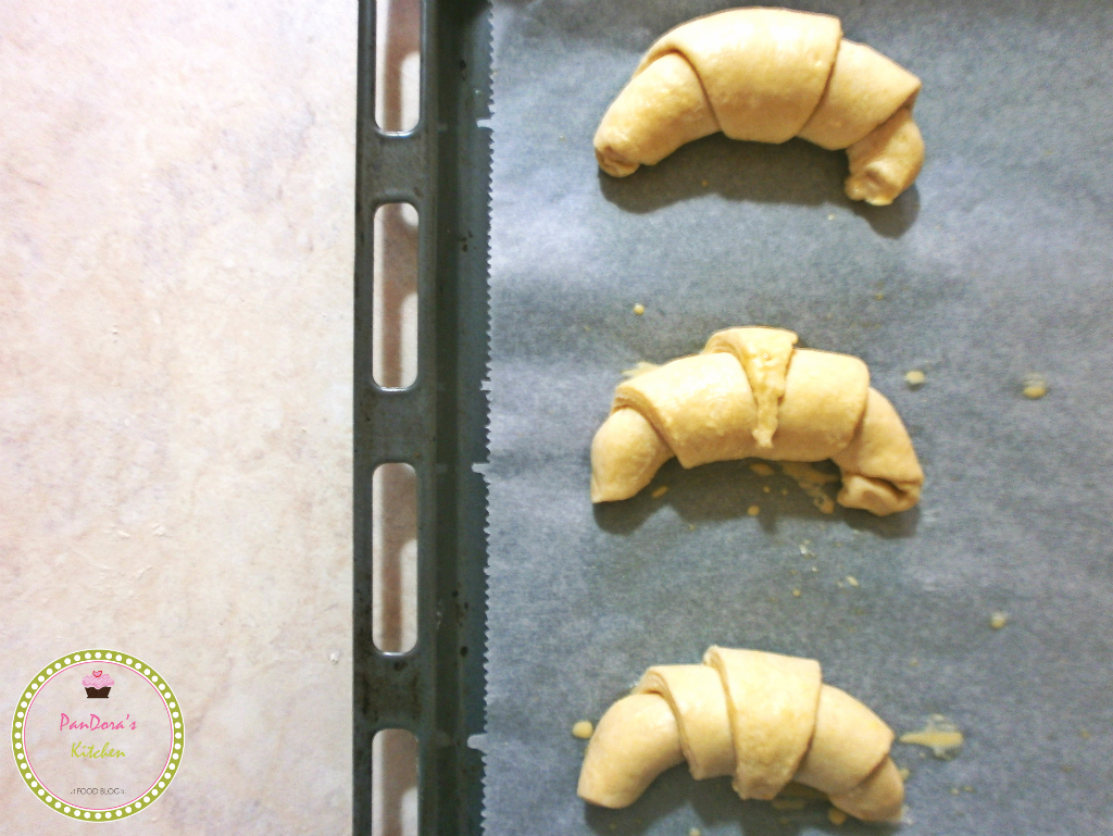 κρουασάν-κρουασάν βουτύρου απο Γαλλικό φούρνο-πρωινό-Γαλλία