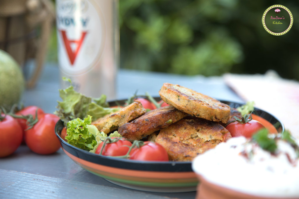 ntomatokeftedes-kolokythokeftedes-alfa weiss-tofagitosouhmpirasou-beer