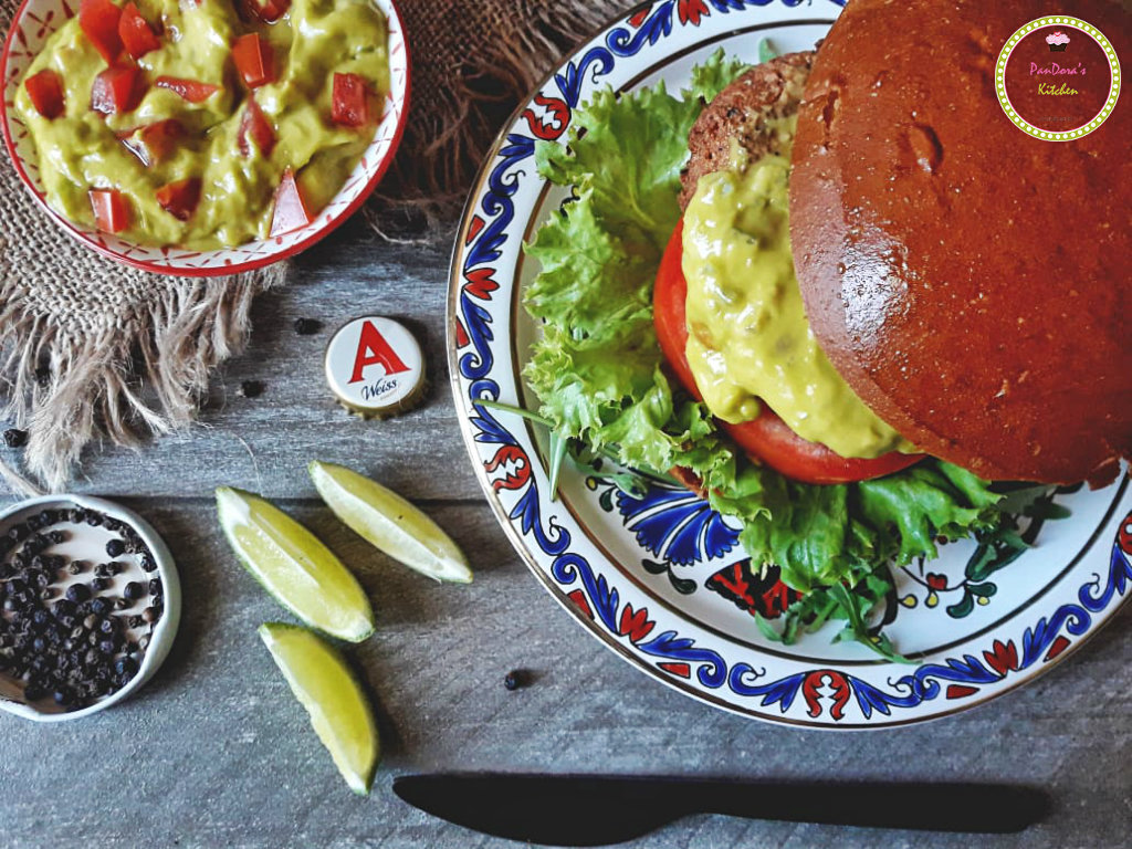 salmon-fish-burger-guacamole-alfa