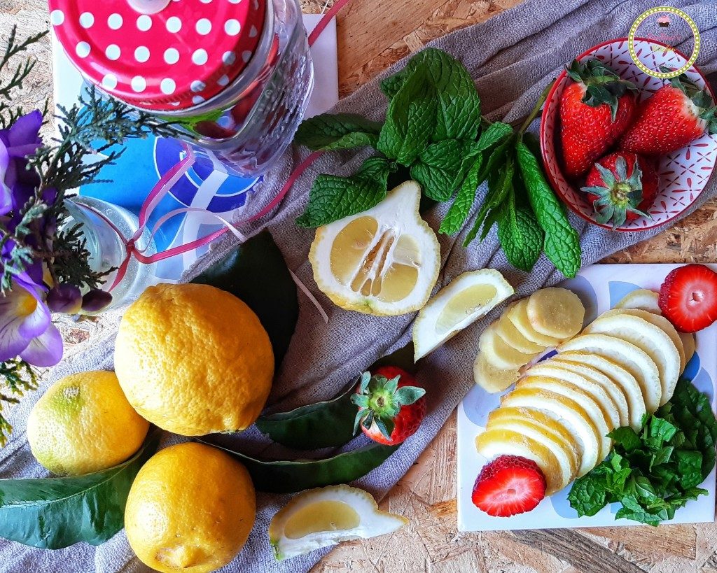 δροσιστική λεμονάδα χωρίς ζάχαρη